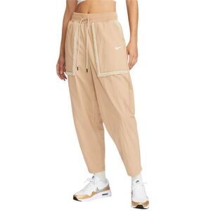 Nike | Women’s Essential Woven High Rise Pants Plus Size XXL
